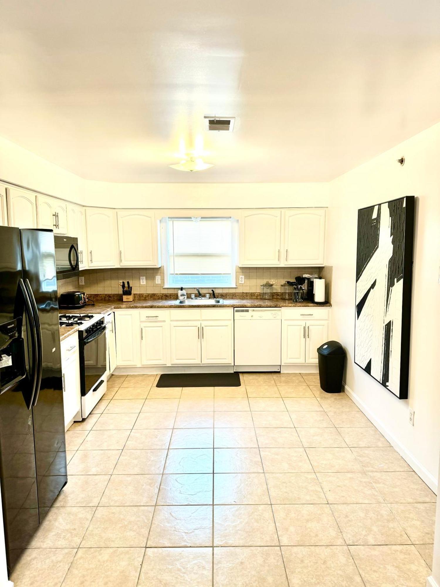 Stylish Evergreen Apartment By Newark Airport Dış mekan fotoğraf